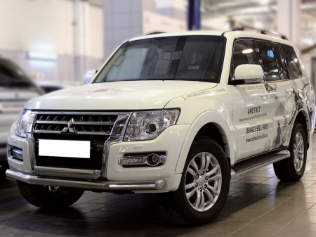 Mitsubishi Pajero 4 2015-наст.вр.-Дуга передняя по низу бампера с загибами d-76+76х40 (верхняя овал)